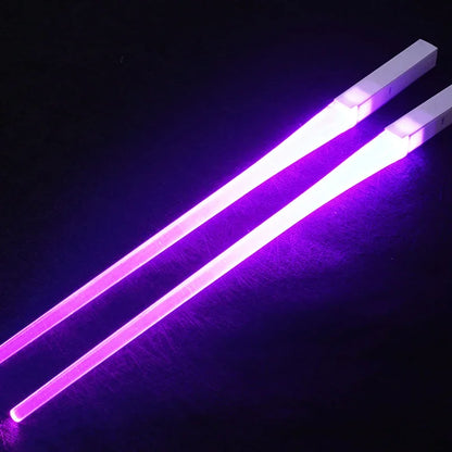 Creative 2Pcs/Pal LED Lightsaber Chopsticks Light up Durable Lightweight Kitchen Dinning Room Party Portable Food Safe Tableware